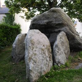 Dolmen de Lilia 