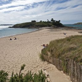 Plage du Perron 